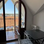 Apartment Jovic 2 *