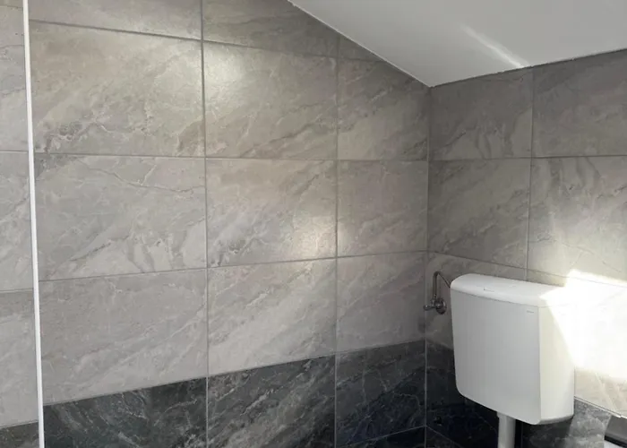 アパート Jovic 2