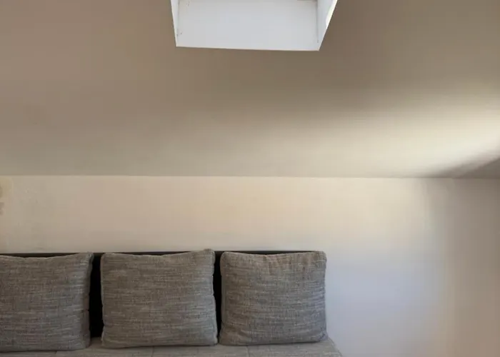 Jovic 2 * マリ・ロシニュ