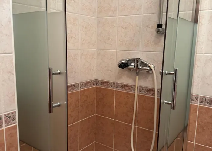 Jovic 2 マリ・ロシニュ