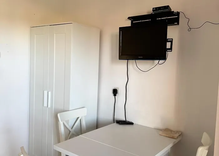 Jovic 2 アパート